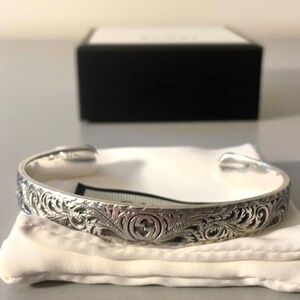 Men’s Gucci Gatto GG Cuff Bangle with Feline Head in 925 Sterling Silver